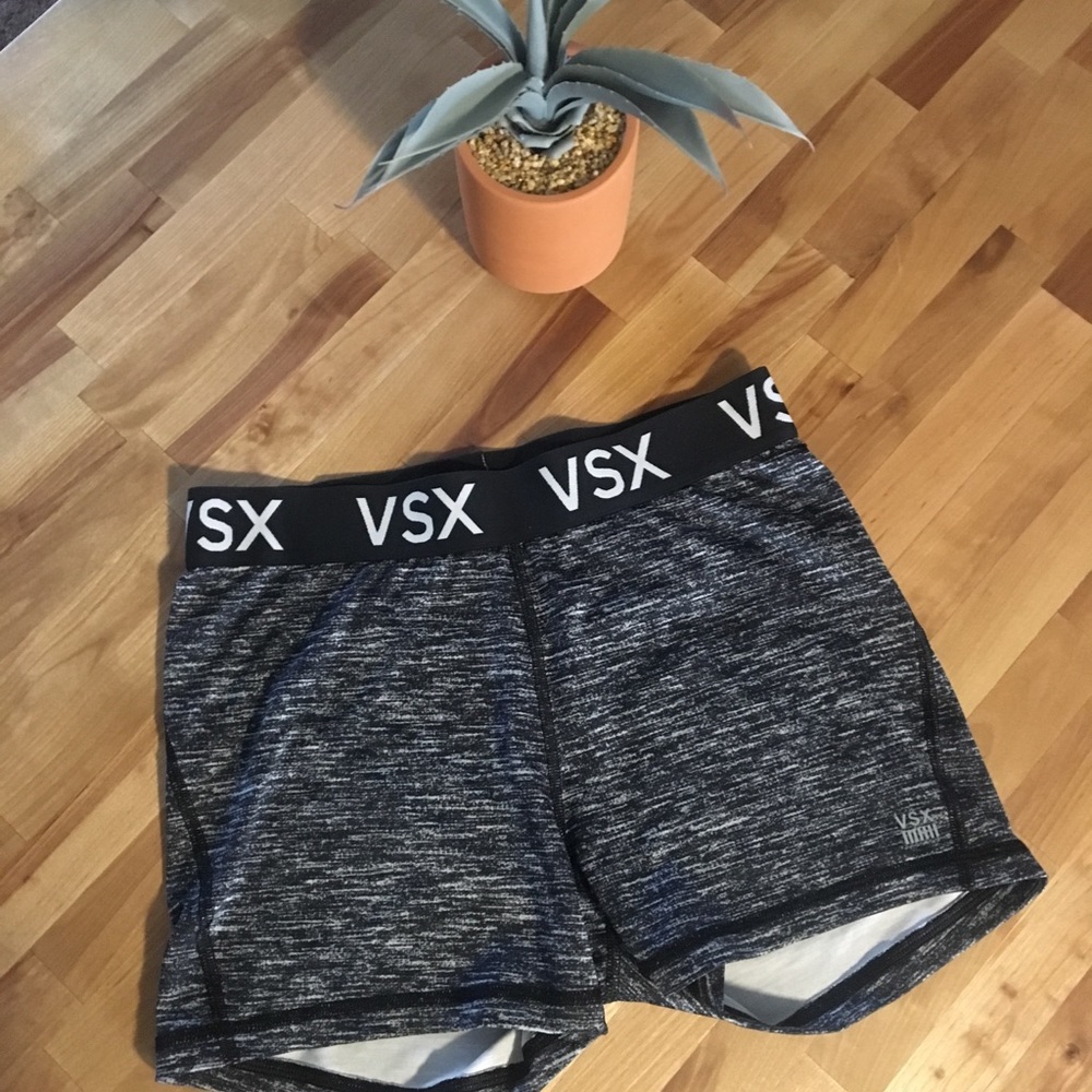 ♦️SALE♦️VSX spandex shorts 🏐